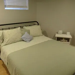 Fantastic And Modern Downtown 1-bed Basement Apt., Parking Wi-fi And Netflix Included Appartement